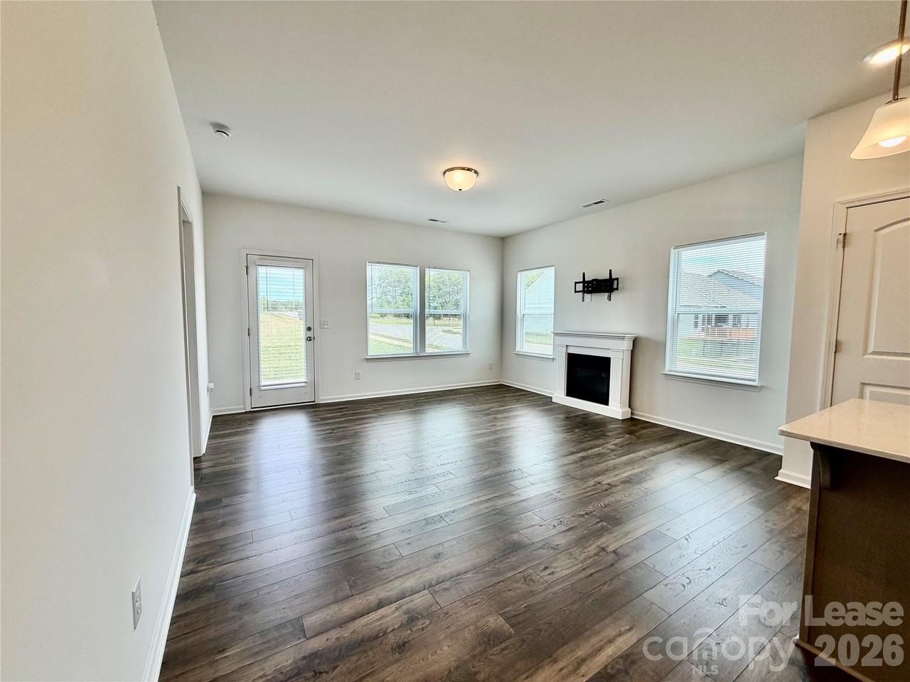 40180 Crooked Stick Dr - Photo 4 of 24