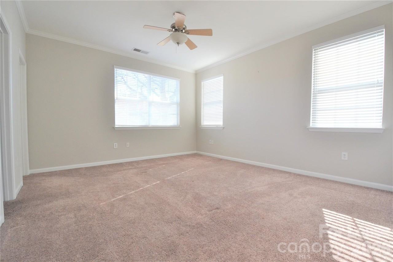 285 Davidson Gateway Dr - Photo 7 of 14