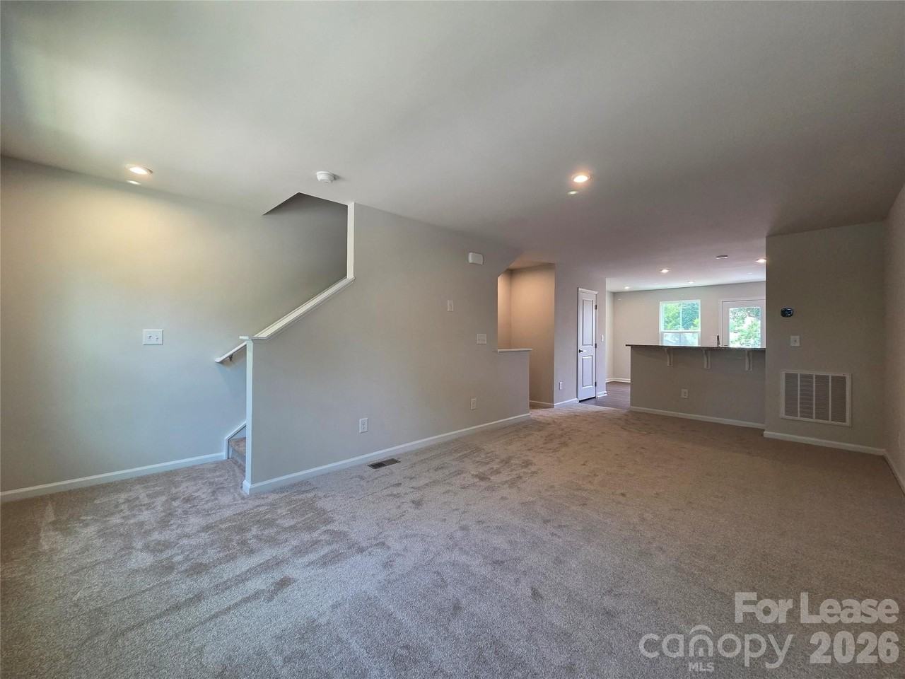 3251 Dannelly Towns Aly - Photo 2 of 28