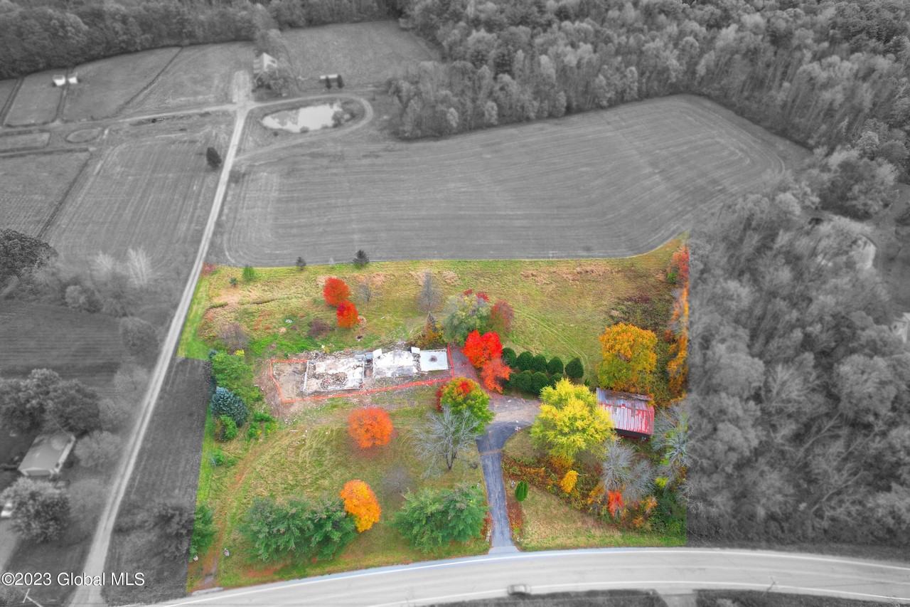 2130 Rowley Rd #A - Photo 2 of 10