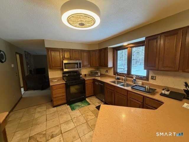 522 Springfield Rd - Photo 4 of 15