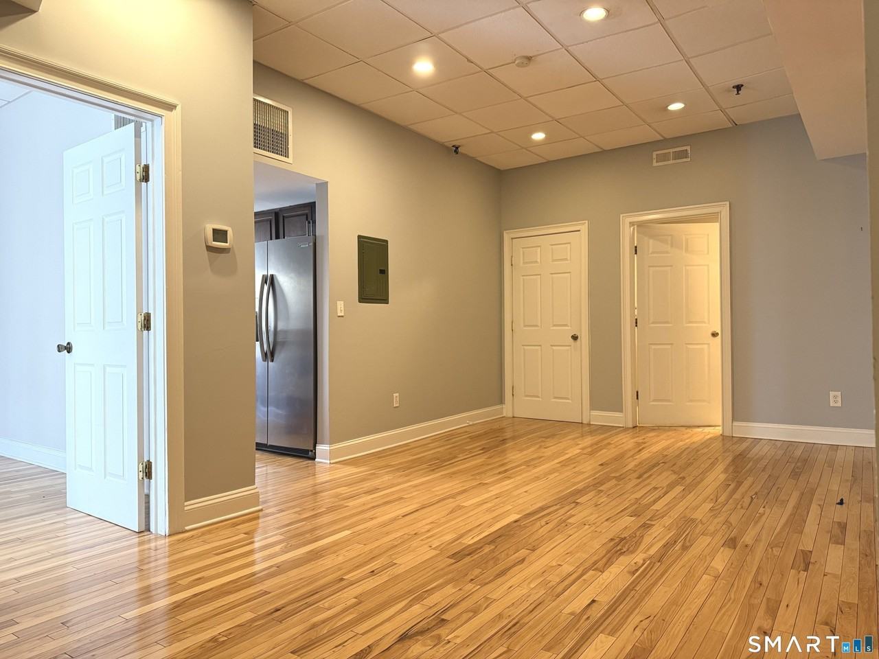 51 Bank St #2C - Photo 4 of 9