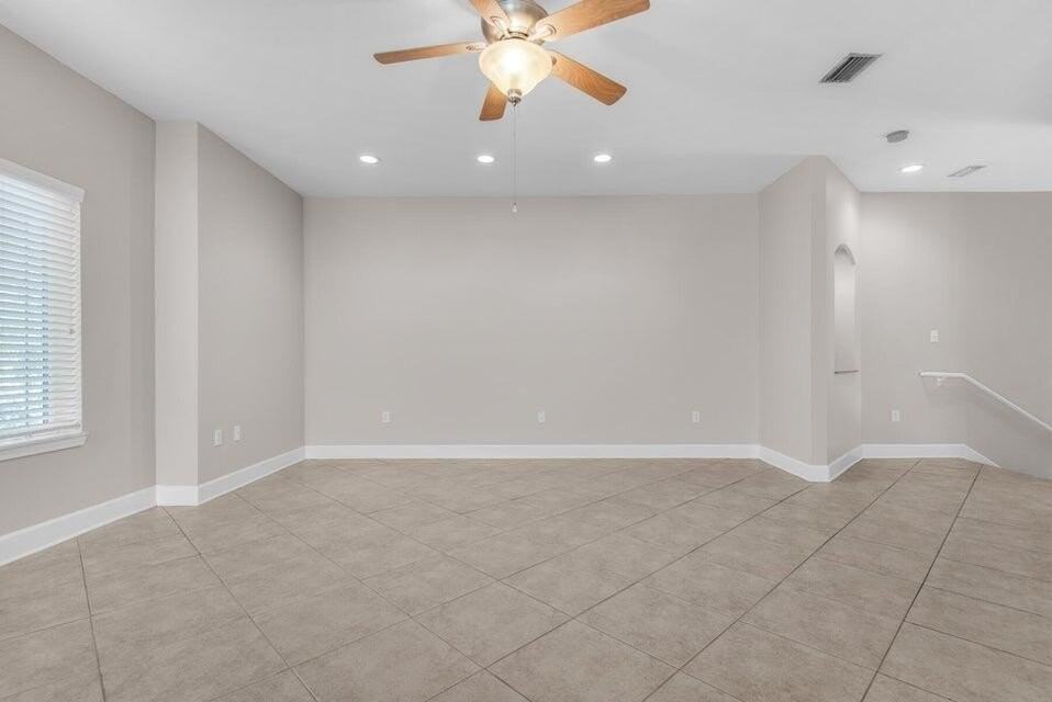 119 Beal Pkwy Se #203 - Photo 7 of 25