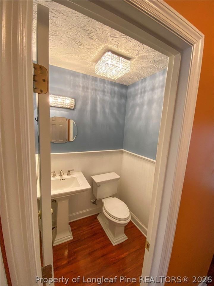 104 Brett Ct - Photo 5 of 15
