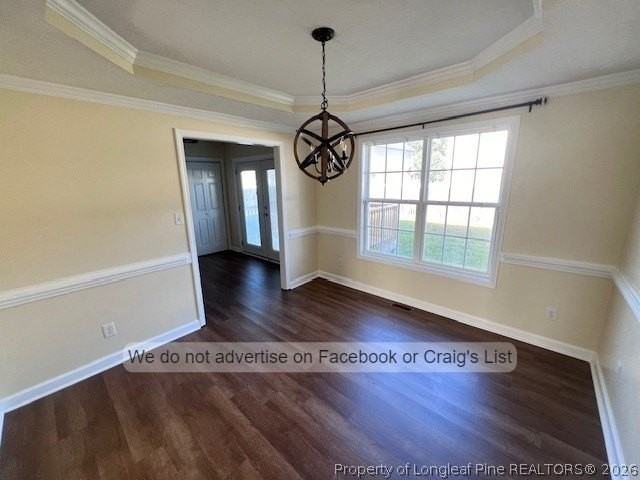 1745 Cherry Point Dr - Photo 3 of 16