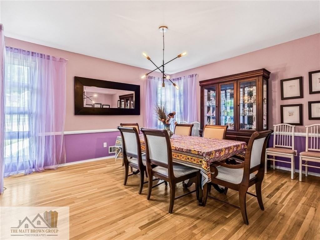 5177 Stratham Dr - Photo 4 of 43