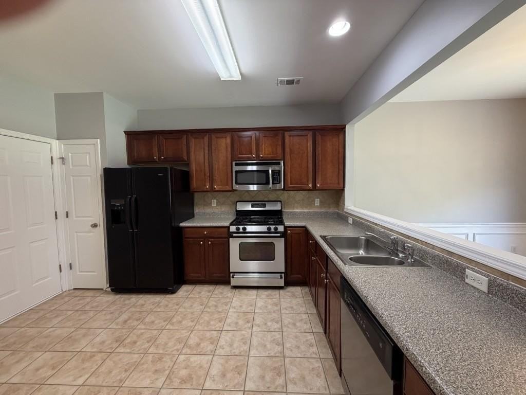 13230 Marrywood Dr #13230 - Photo 7 of 27