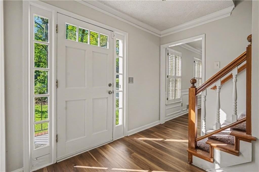 1527 Ridgewood Dr Sw - Photo 5 of 19