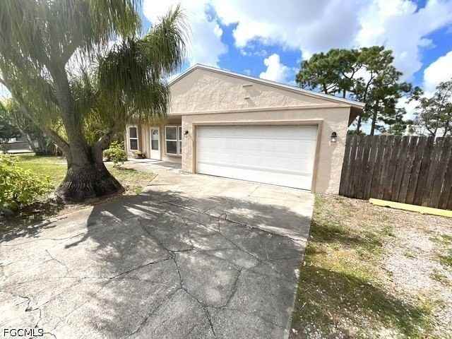 17376 Delaware Rd - Photo 2 of 23
