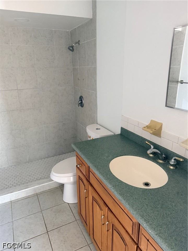 5631 10th Ave - Photo 5 of 8