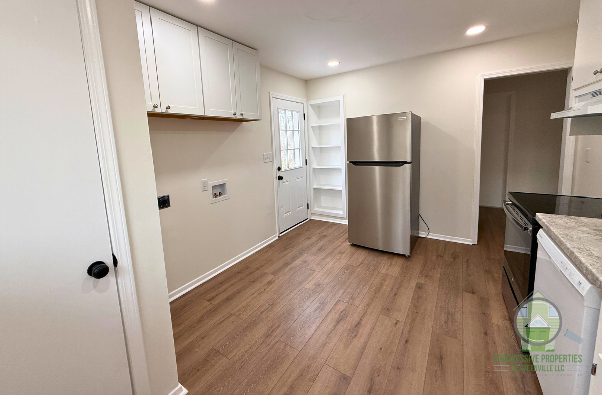 2612 State Park Rd #1 - Photo 4 of 12