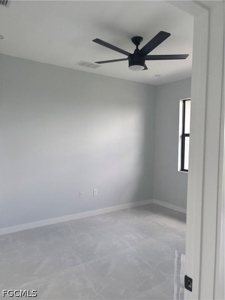 1314 Nw 14th Ave - Photo 3 of 12