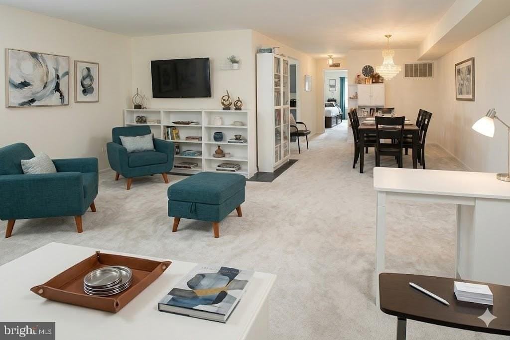 109 Delamere Dr #7 - Photo 4 of 12