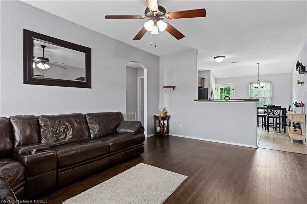2409 Crestview Ln - Photo 6 of 27