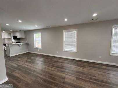 324 Adams St - Photo 2 of 20