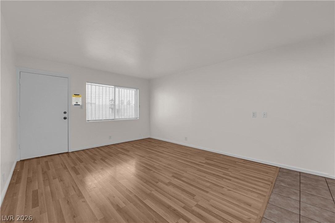3726 Hazelwood St #24 - Photo 4 of 10