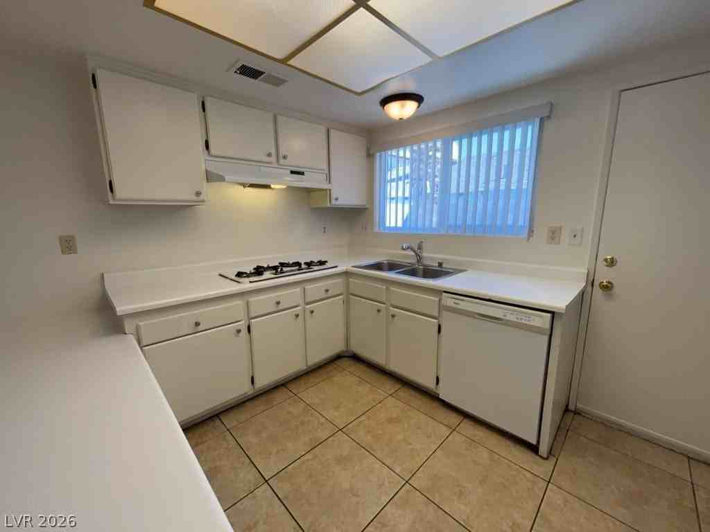 2894 Karen Ave #1 - Photo 5 of 12
