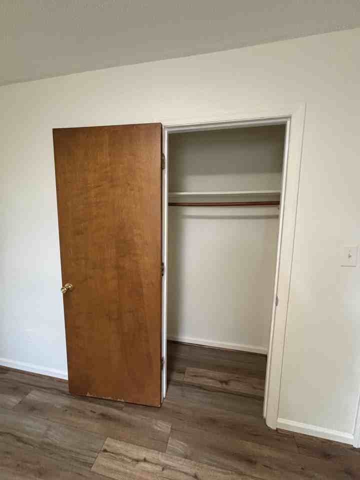 305 W Hill St #1 - Photo 6 of 16