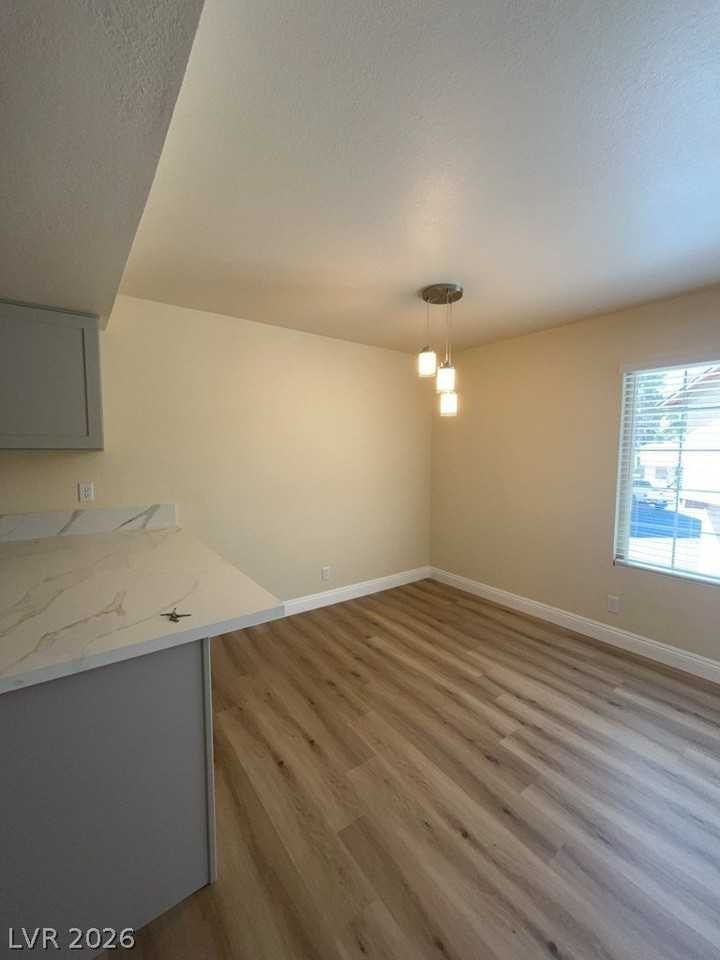 2753 Kline Cir #3 - Photo 4 of 6