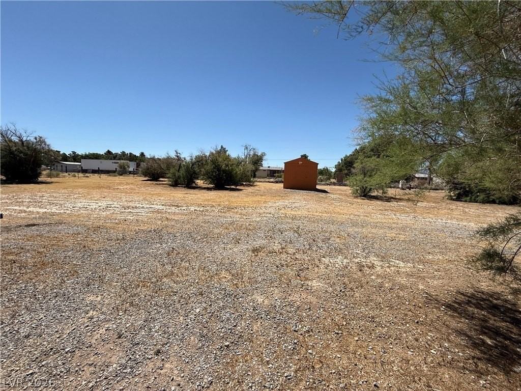 3731 E Mcgraw Rd - Photo 2 of 9
