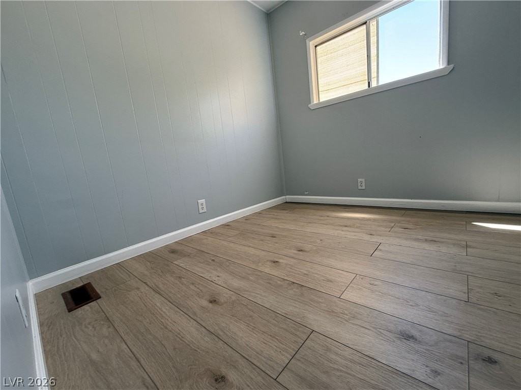 3731 E Mcgraw Rd - Photo 7 of 9