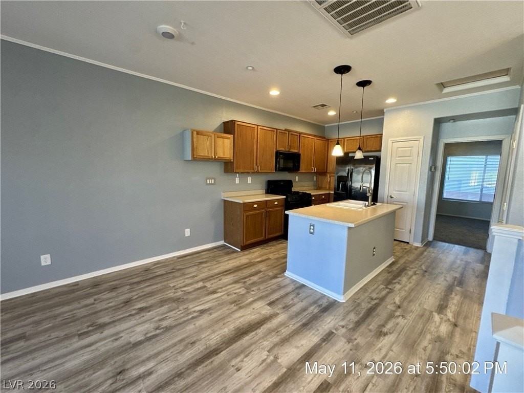 7809 Territorial St - Photo 5 of 38