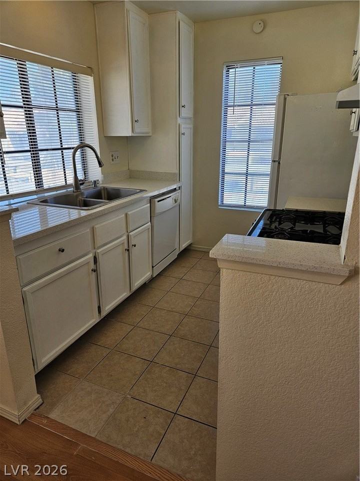 4713 Nara Vista Way #203 - Photo 7 of 20
