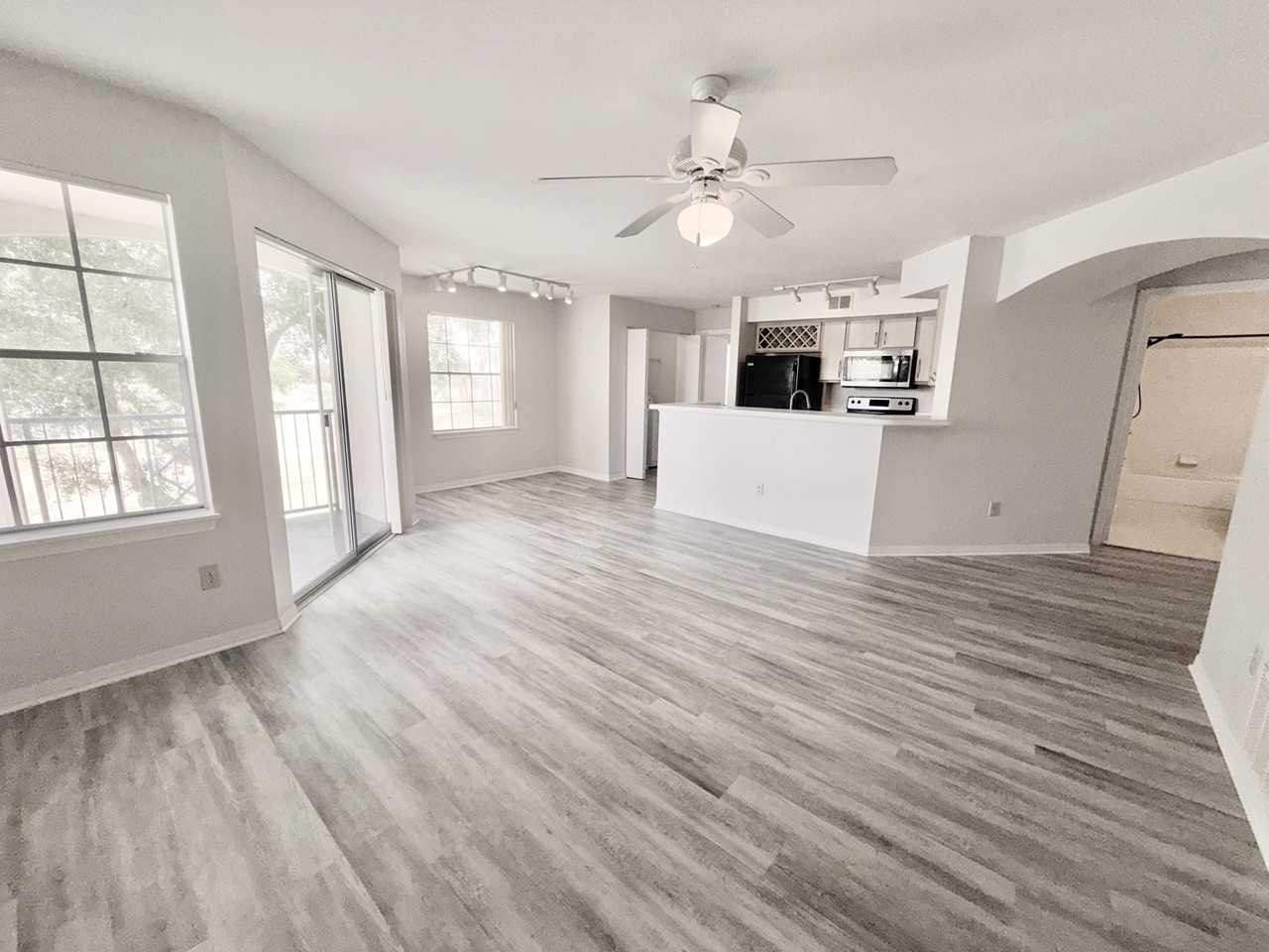 7310 Westpointe Blvd #1 - Photo 6 of 25