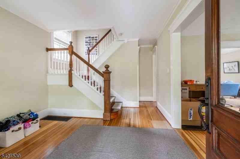 12 Mountain Ave - Photo 6 of 33