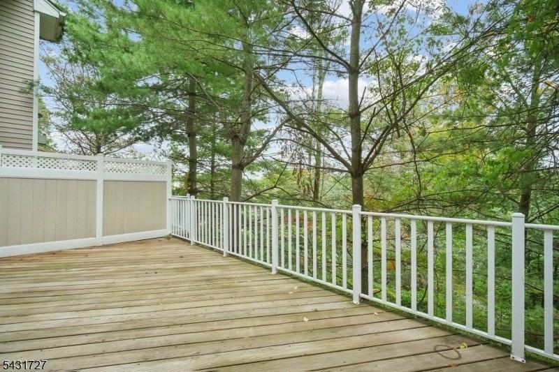 38 Musket Dr - Photo 3 of 25