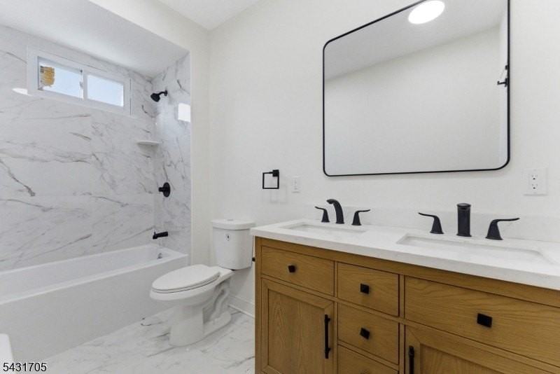 1 Bay Ave #3 - Photo 5 of 19