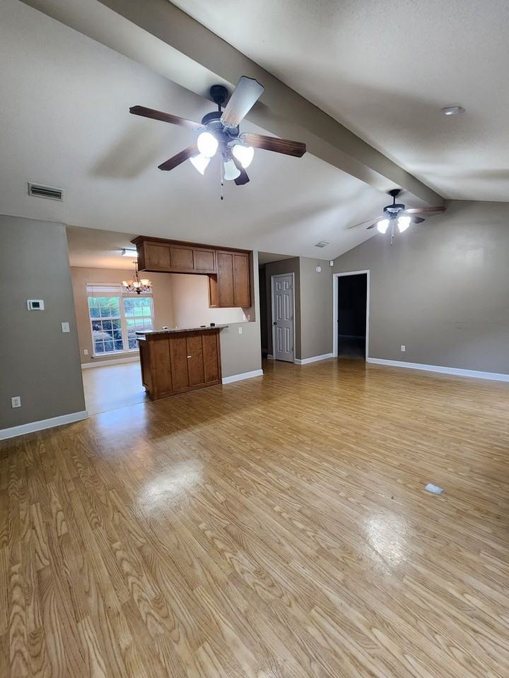 4625 Pigeon Oaks Dr - Photo 2 of 8