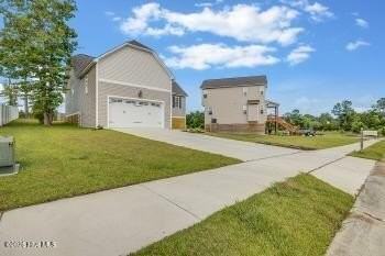 305 Broadleaf Dr - Photo 2 of 24