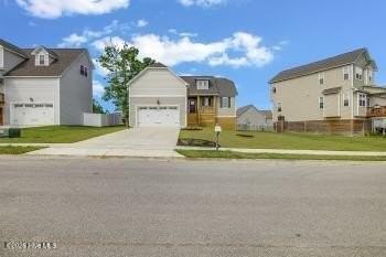 305 Broadleaf Dr - Photo 3 of 24