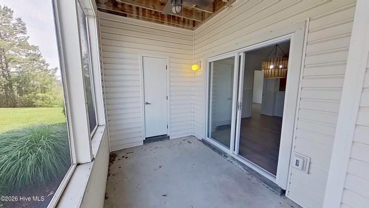 3902 Botsford Ct #101 - Photo 6 of 23