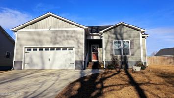 featured image of 307 Garland Shores Dr