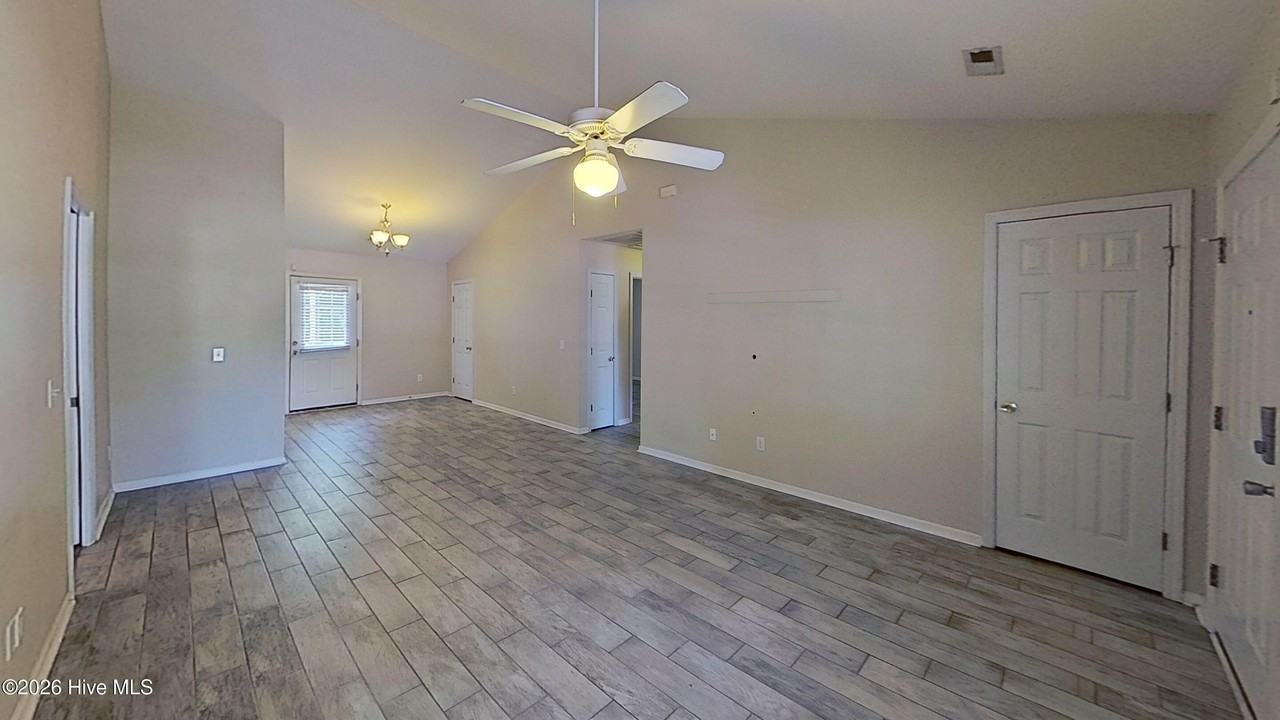 4222 Sunglow Dr - Photo 2 of 21