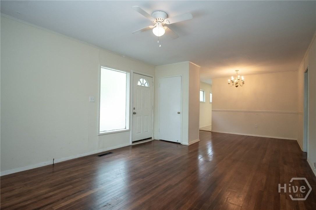 175 Habersham Way - Photo 4 of 50