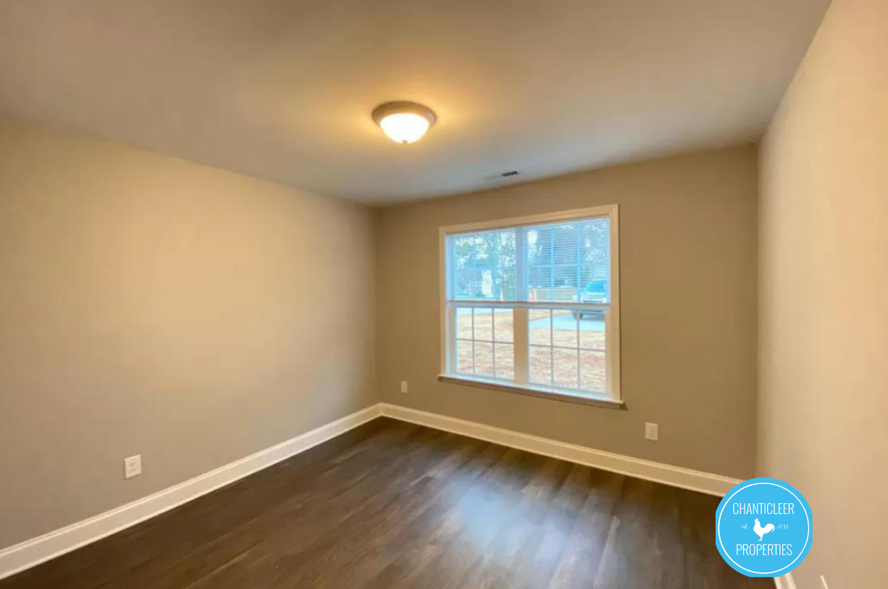 8 N Sterling St #B - Photo 5 of 20