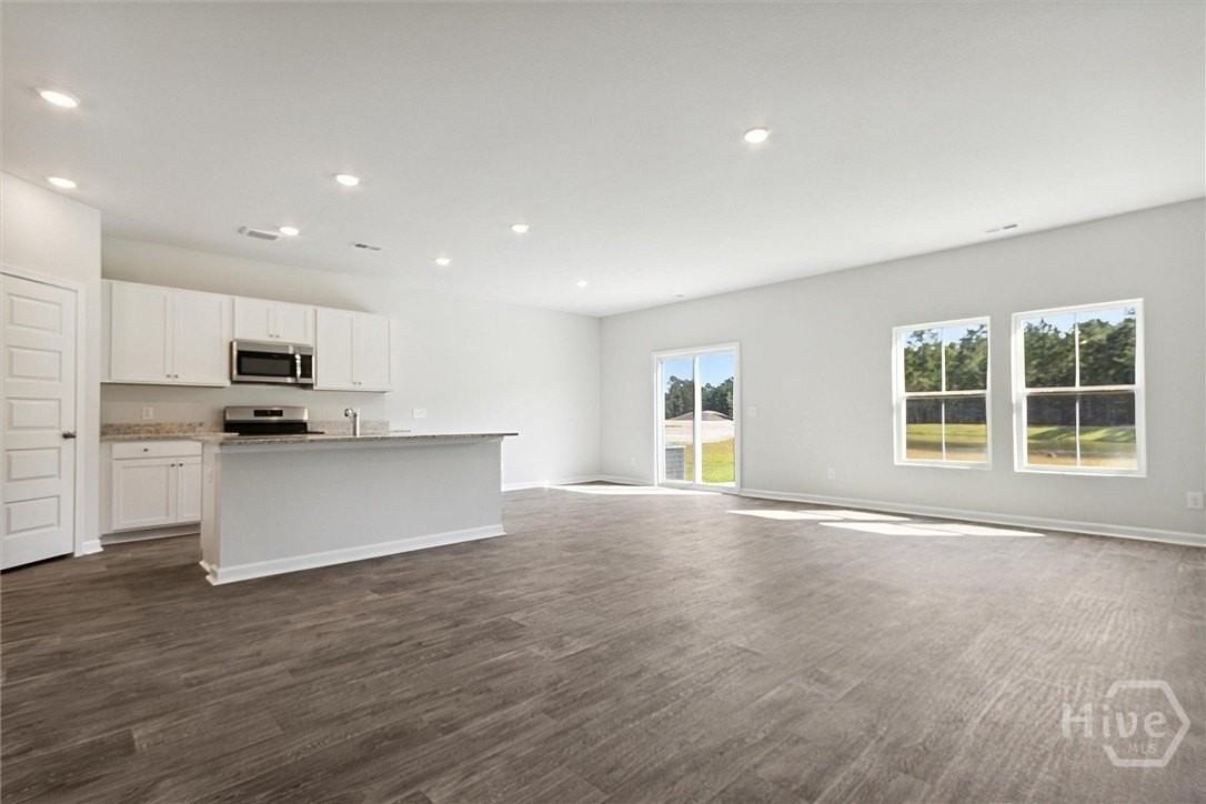 120 Seagrass Way - Photo 3 of 28