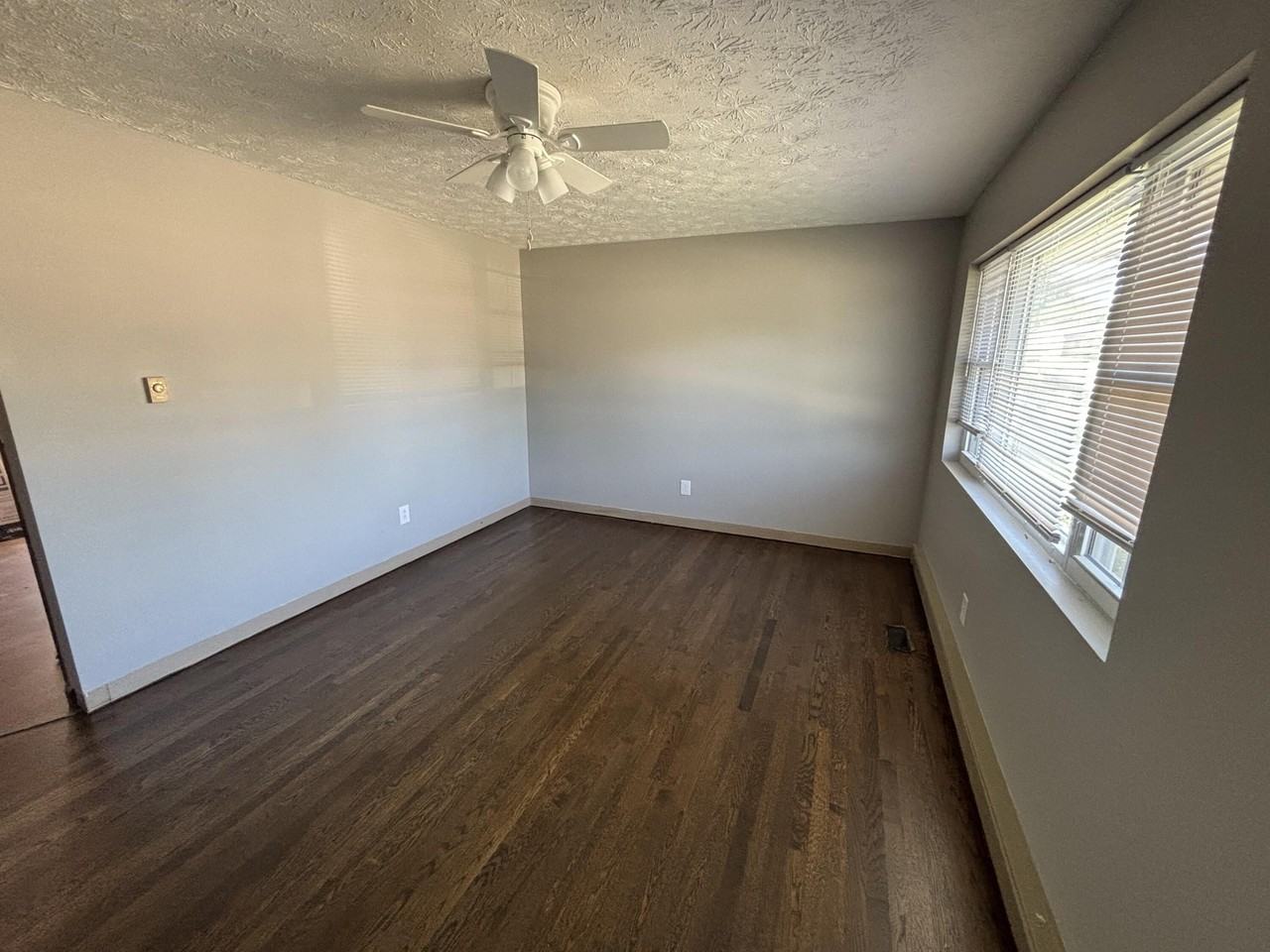 1840 Costigan Dr - Photo 3 of 16