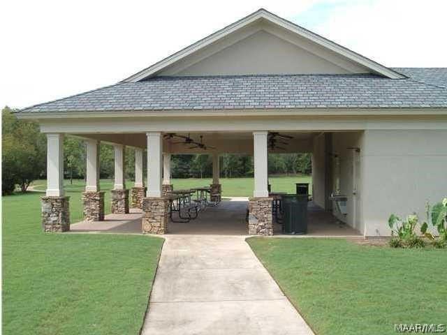 568 Glenmede Ln - Photo 5 of 15