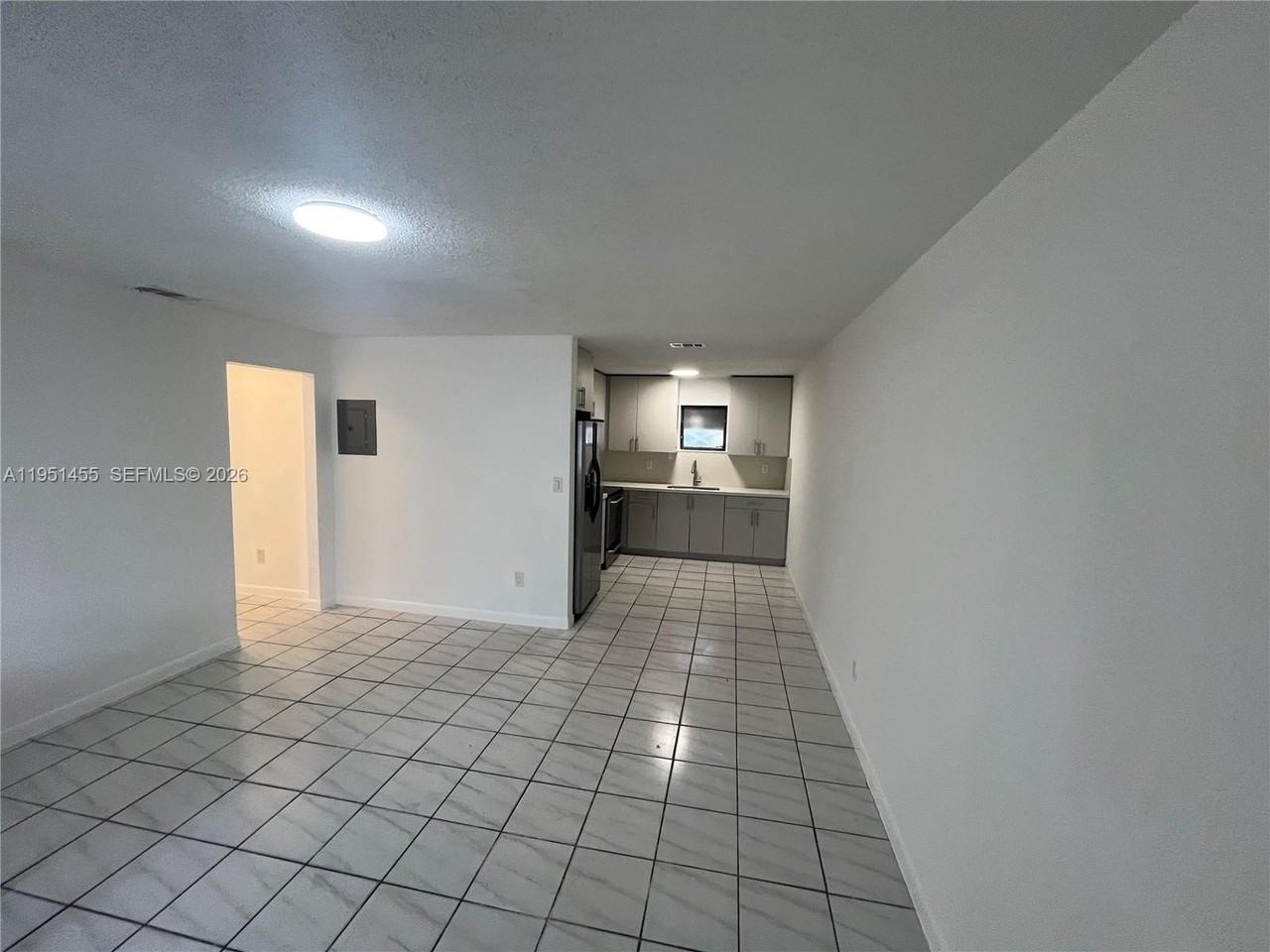 1719 Nw 16th St #A - Photo 2 of 18