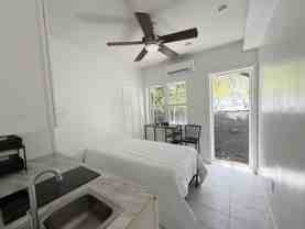 1455 Michigan Ave #6 - Photo 1 of 1