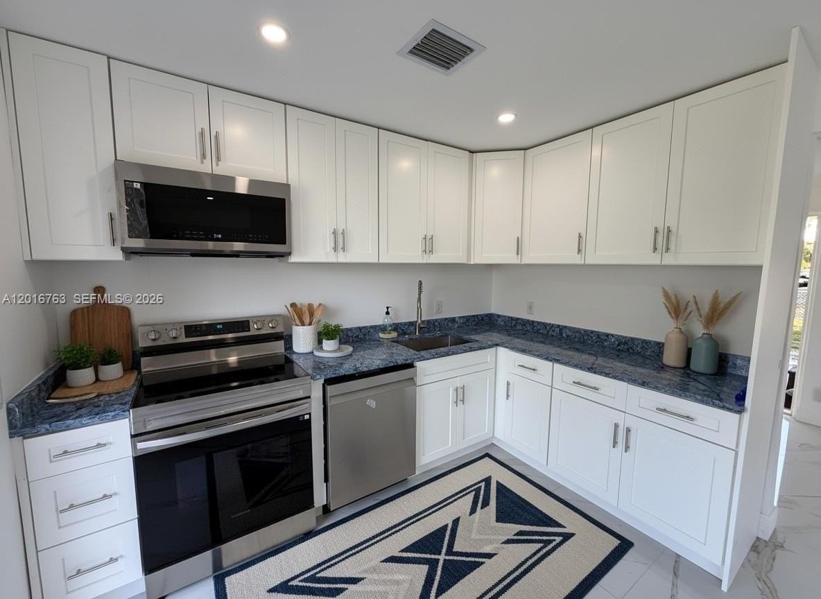 1606 Nw 12th Ave - Photo 7 of 50