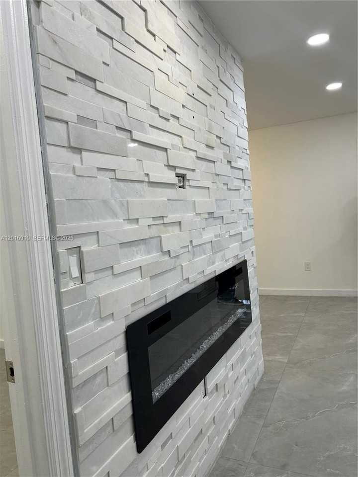 15704 Sw 302nd Ter #15704 - Photo 6 of 26