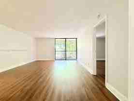 450 Commodore Dr #214 - Photo 1 of 1