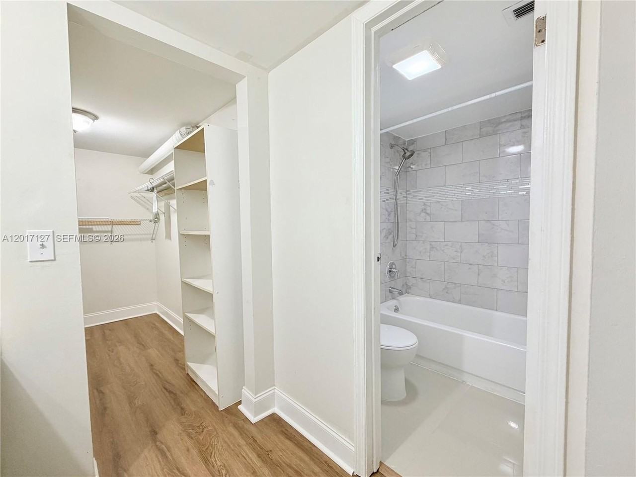 450 Commodore Dr #214 - Photo 6 of 10