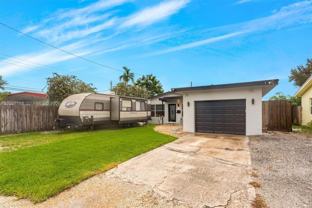 1300 Sw 34th Ave #NA - Photo 1 of 1