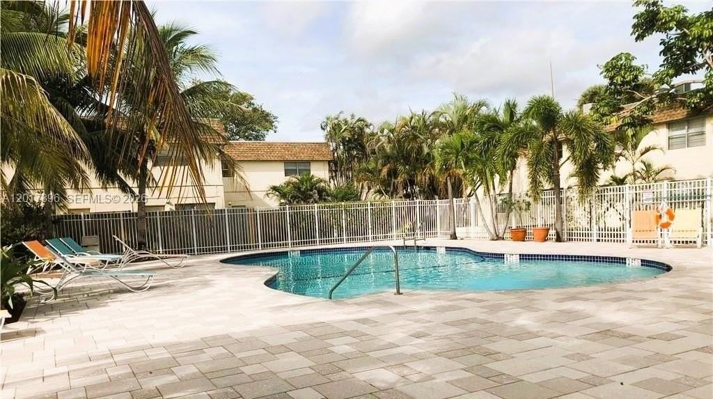 4719 Nw 9th Dr #4719 - Photo 6 of 6